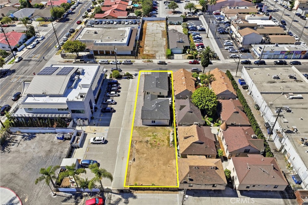main property photo 6