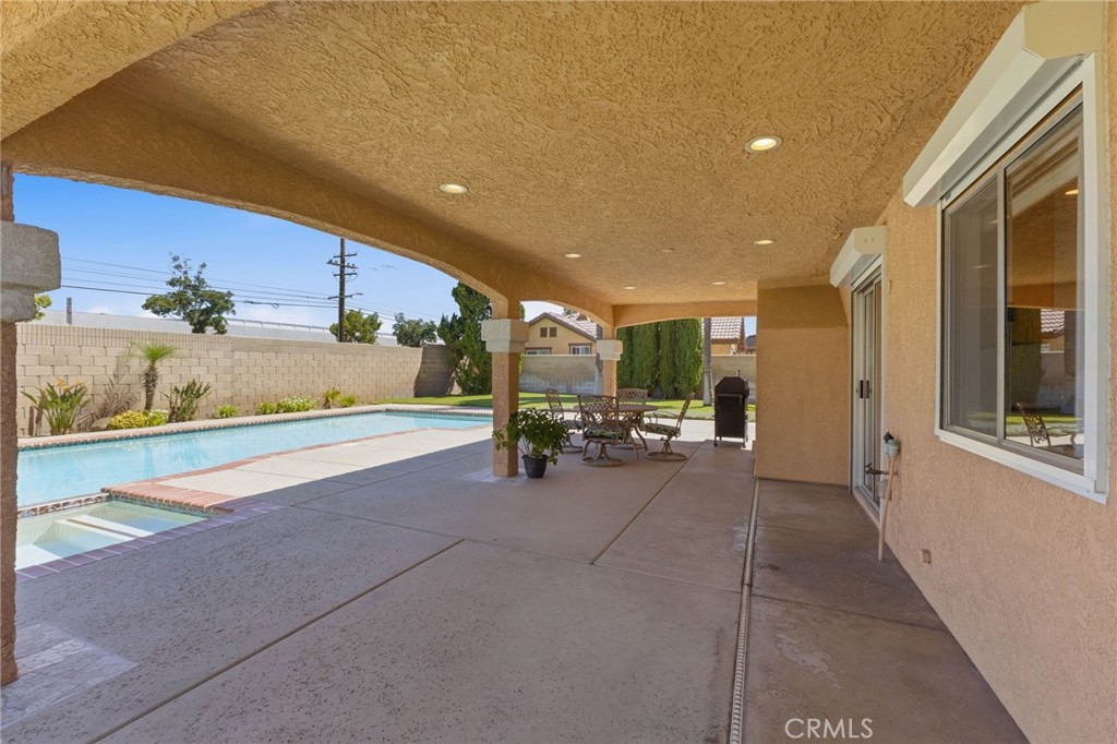main property photo 38