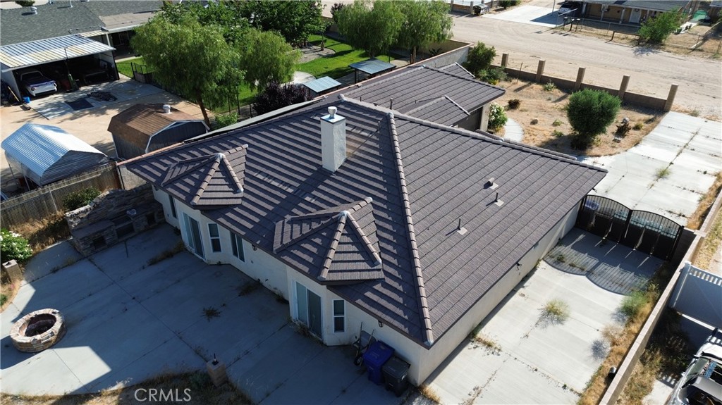 main property photo 38