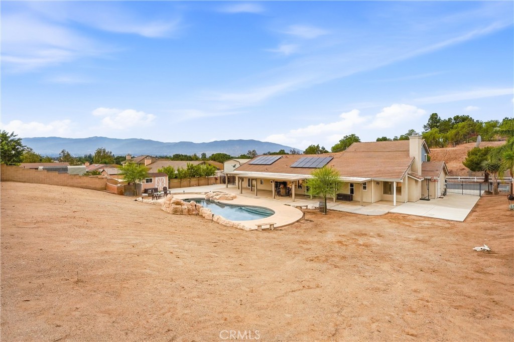 main property photo 39