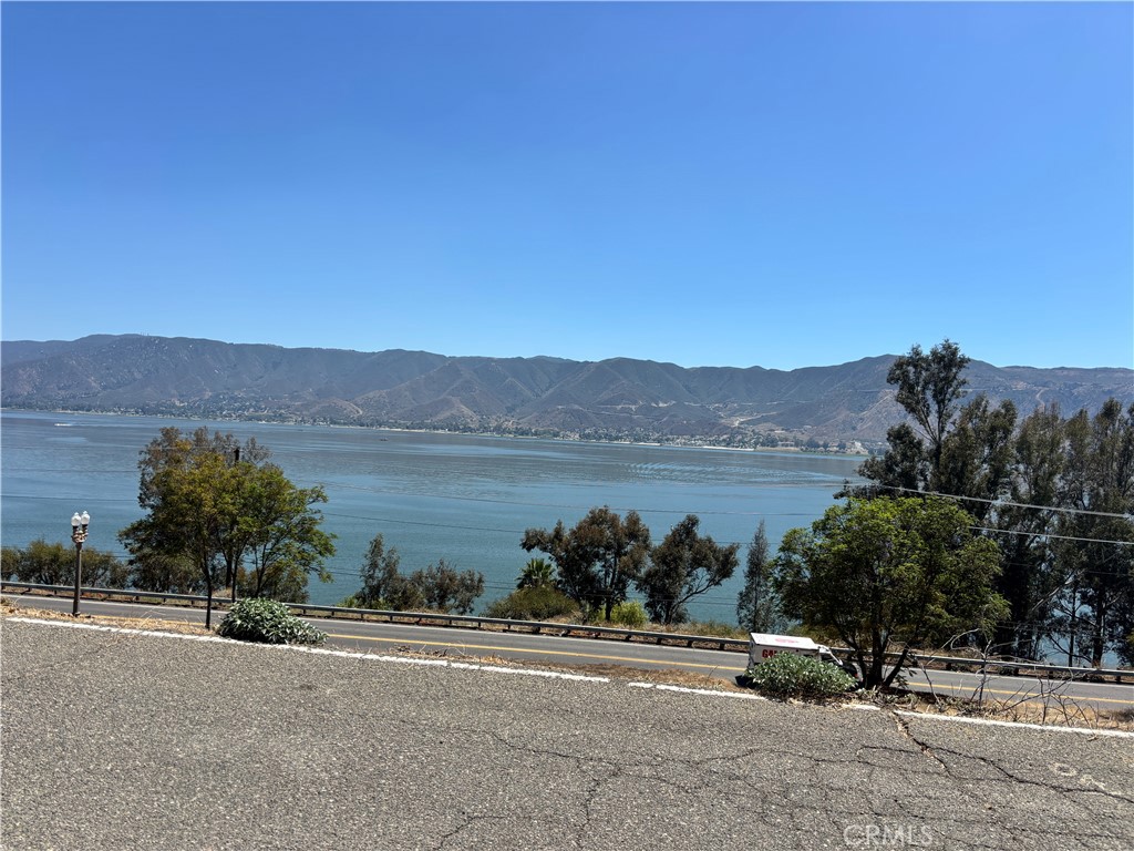 main property photo 10