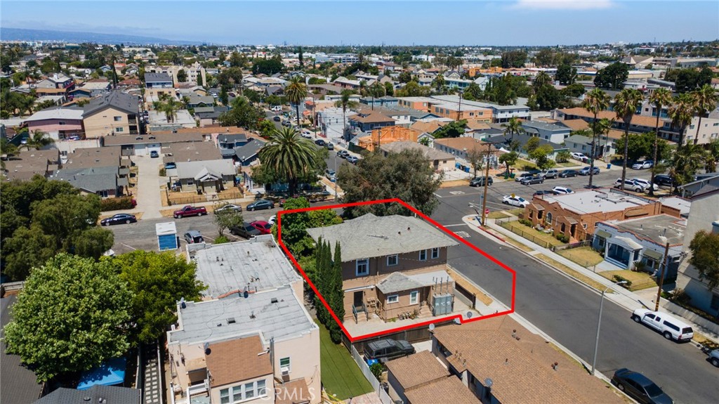 main property photo 30