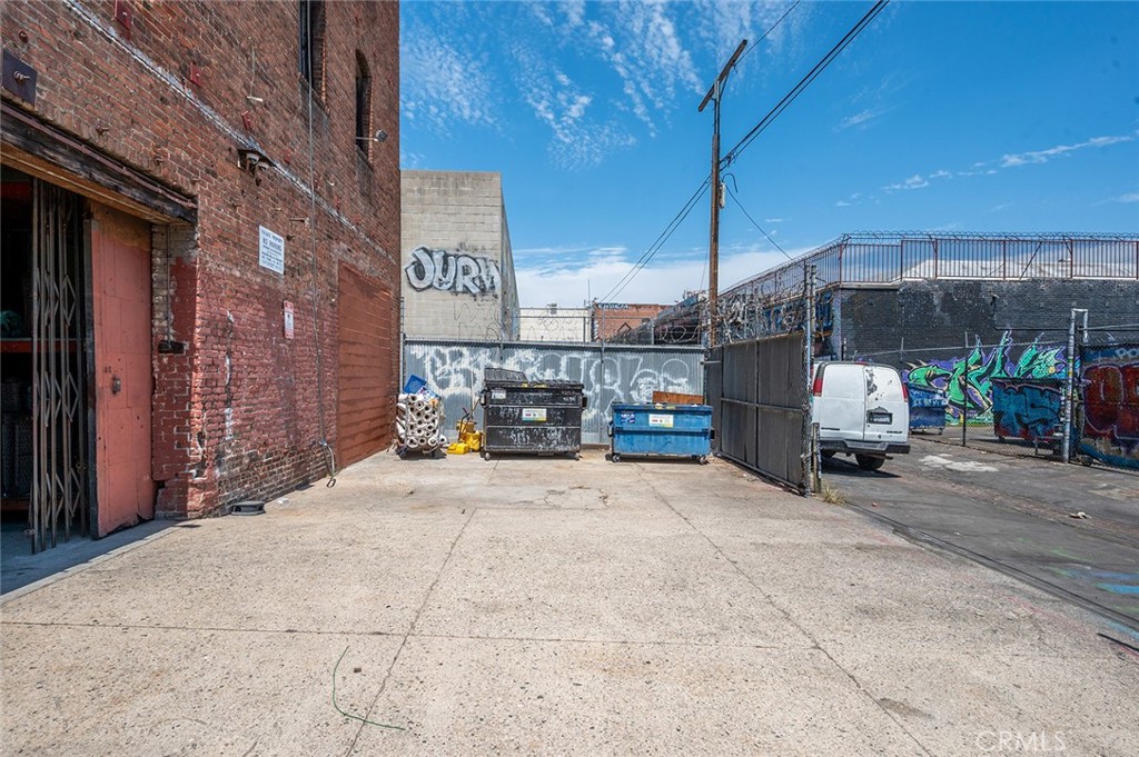 main property photo 42