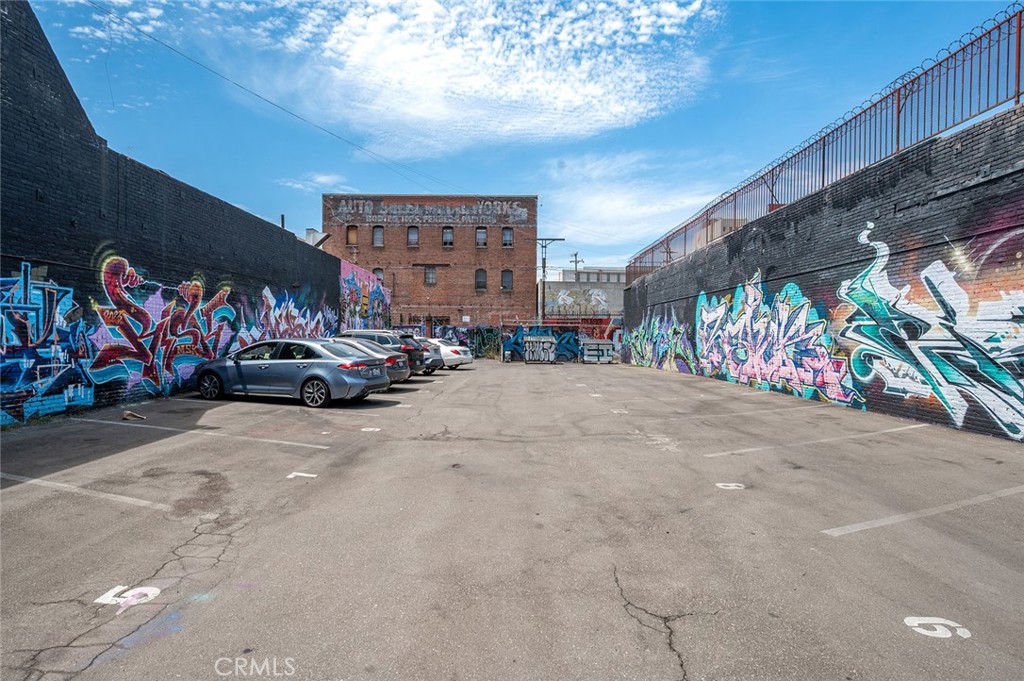 main property photo 45