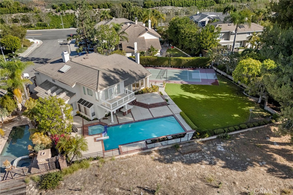 main property photo 50