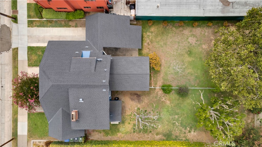 main property photo 65