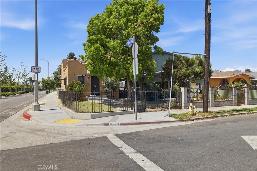 main property photo 26