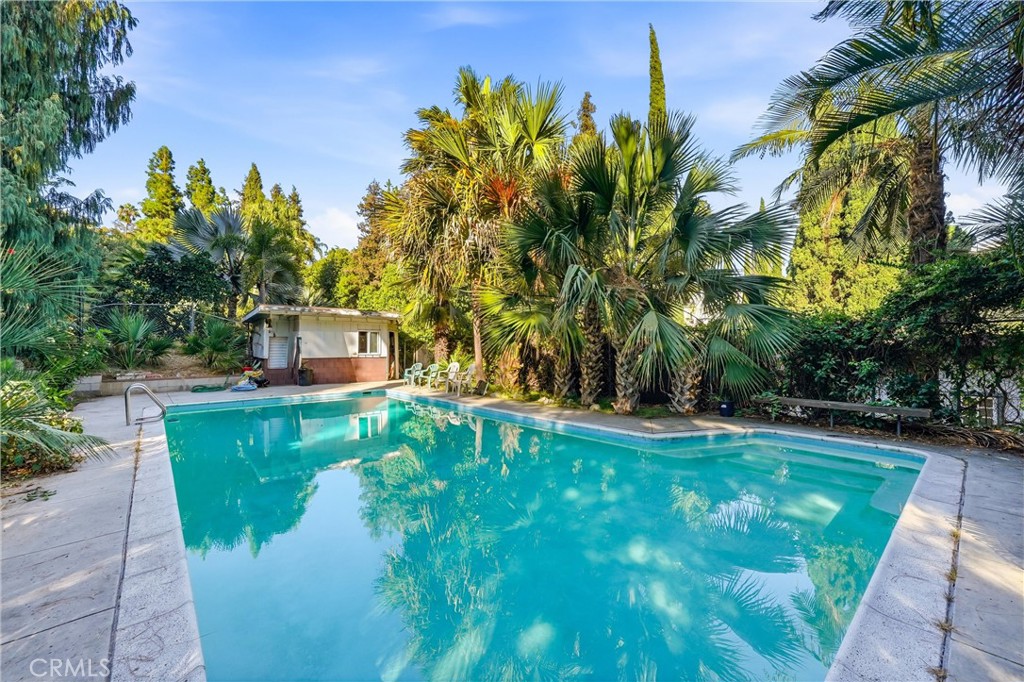 main property photo 46