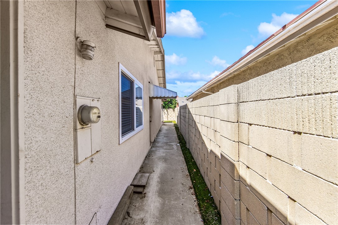 main property photo 58