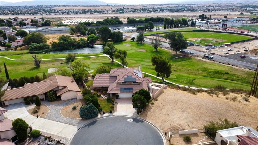 main property photo 4