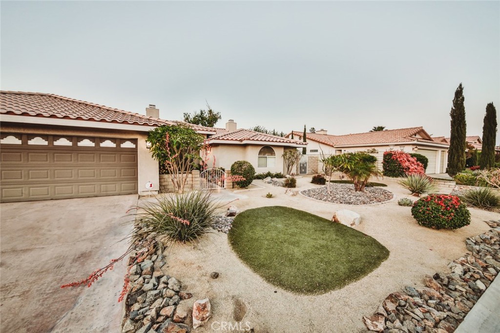 main property photo 2