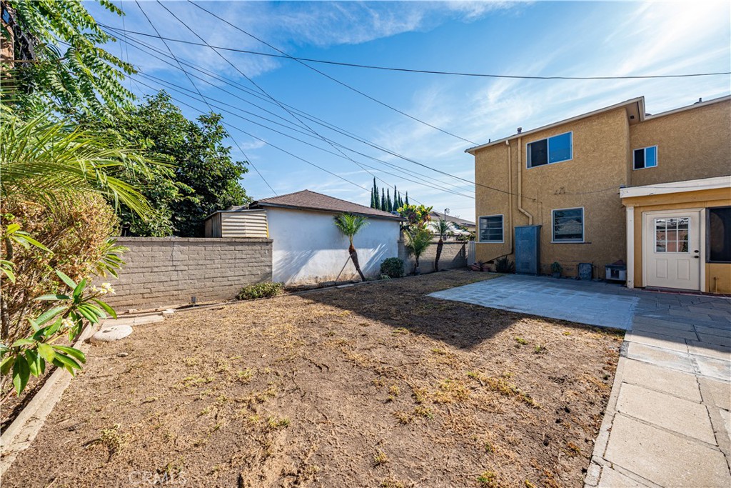 main property photo 31