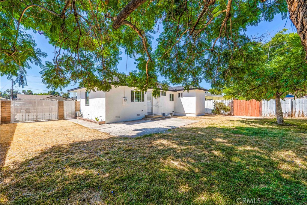 main property photo 10