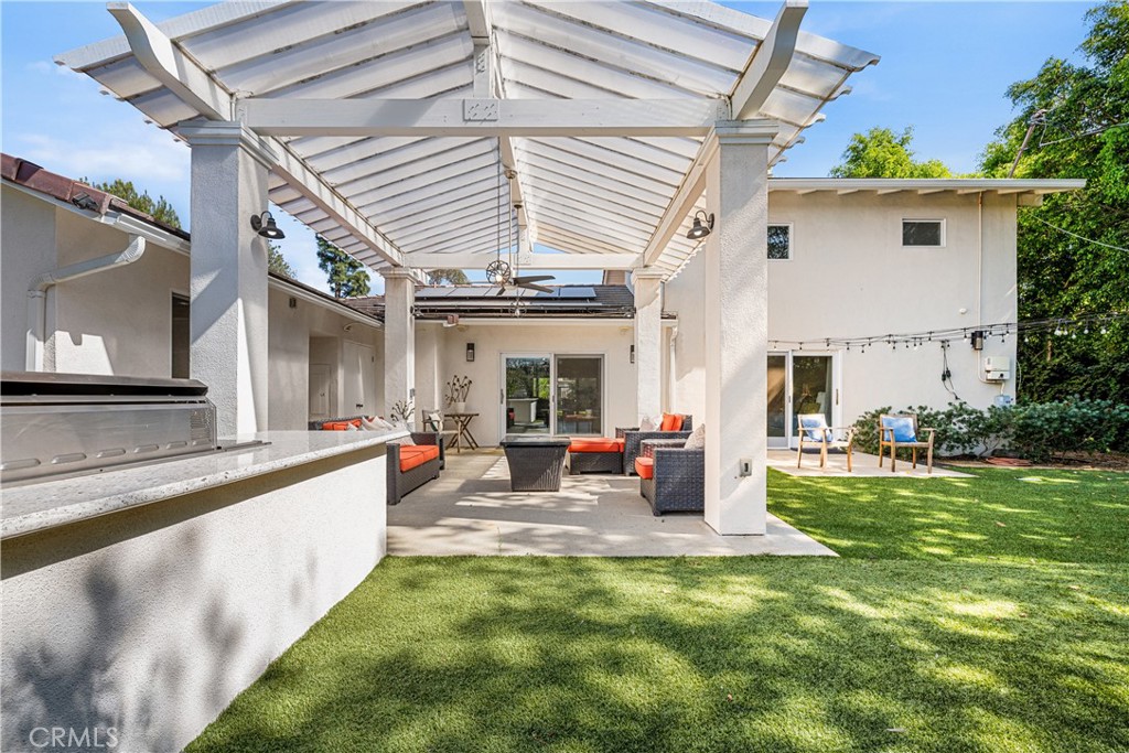 main property photo 50