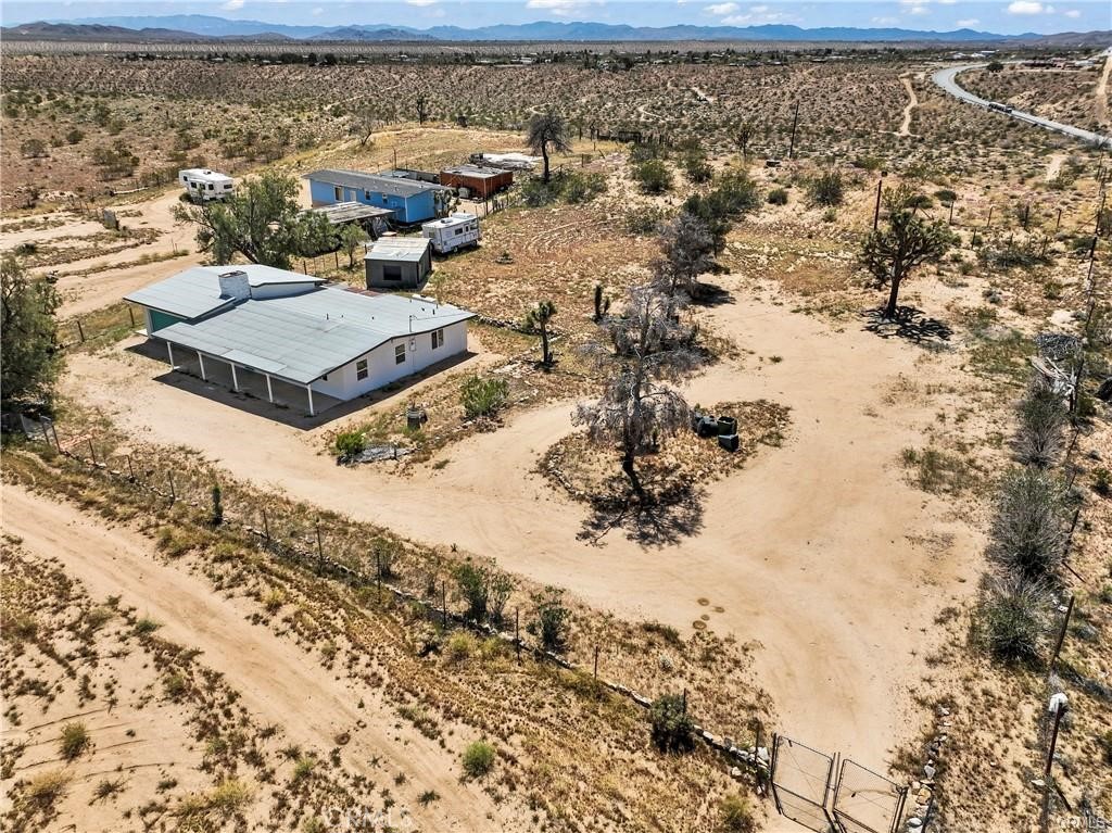 main property photo 15