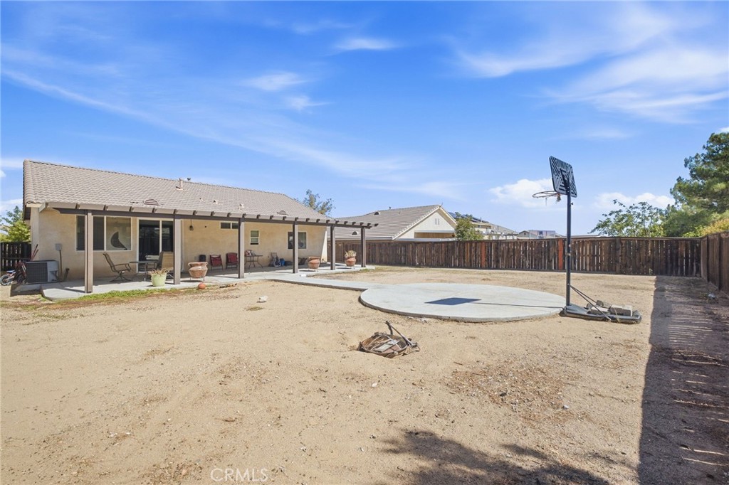 main property photo 37