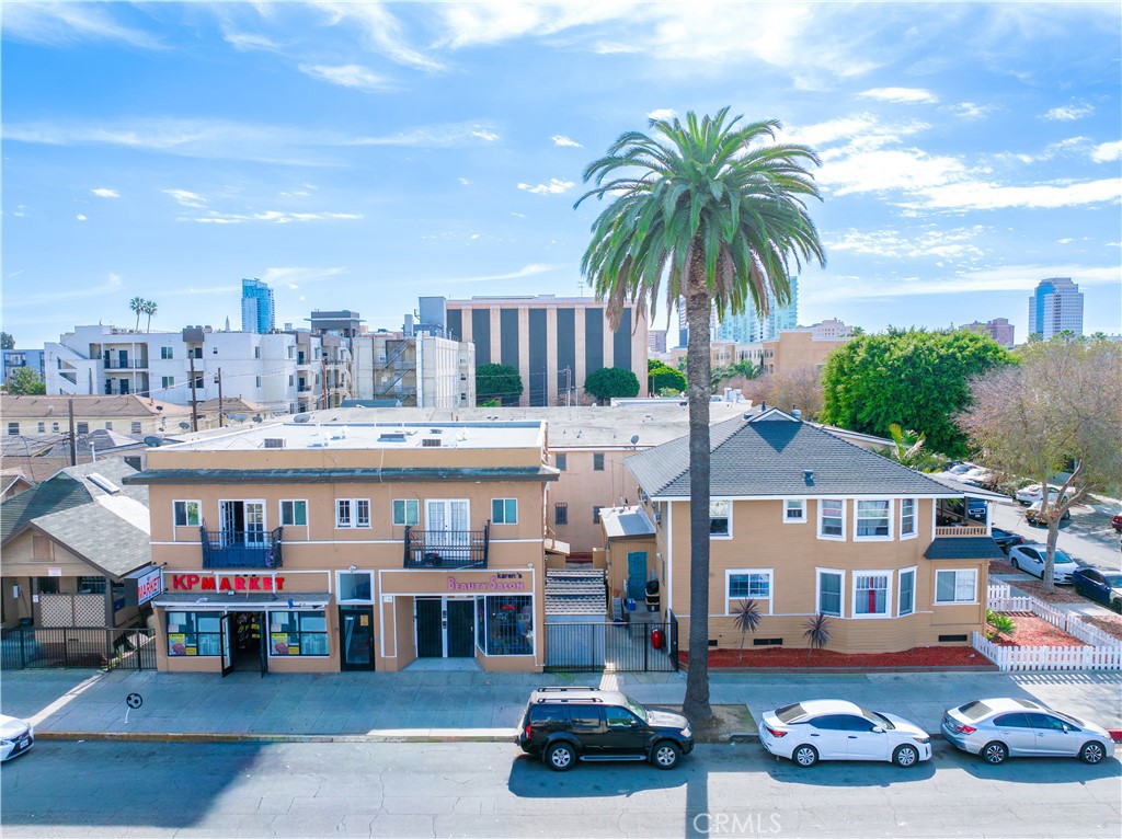 main property photo 9
