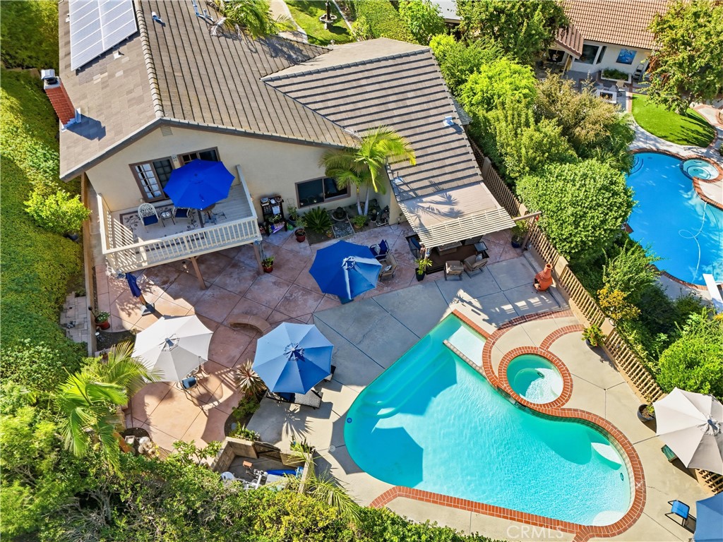 main property photo 59