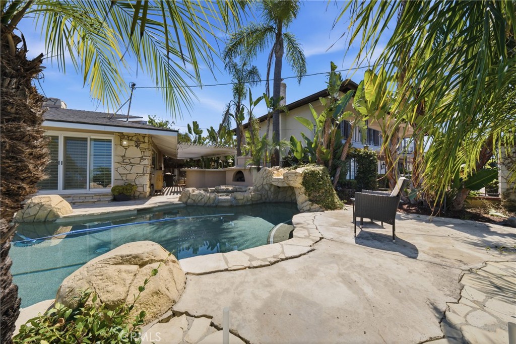 main property photo 43