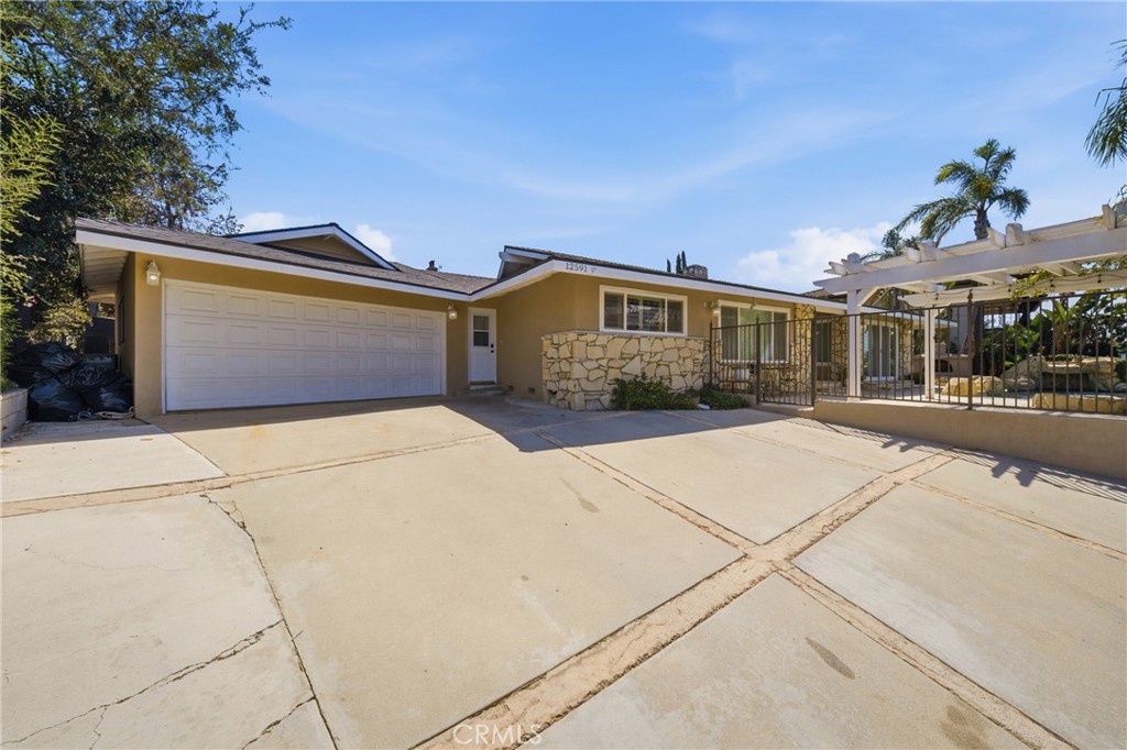 main property photo 49