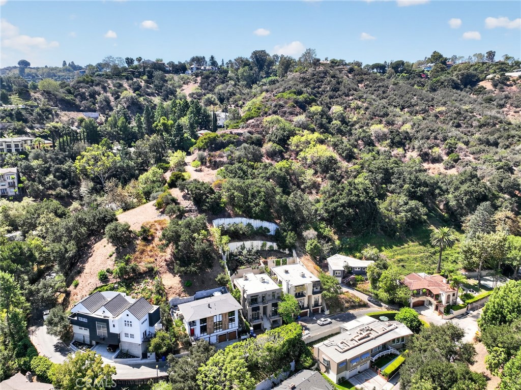 main property photo 51