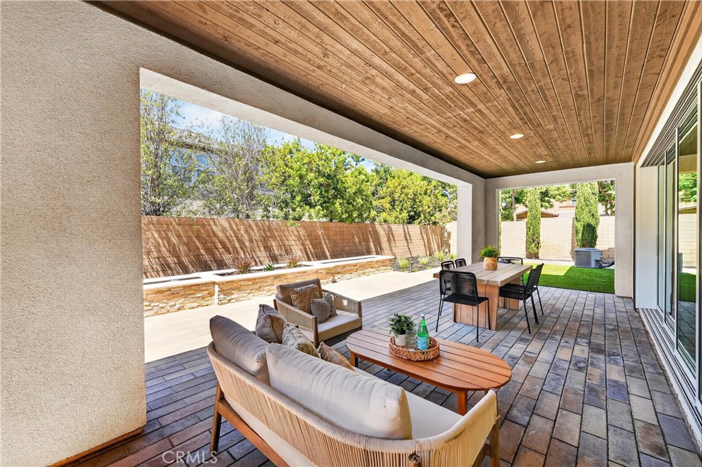 main property photo 60