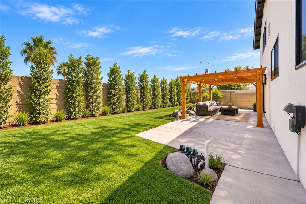 main property photo 45