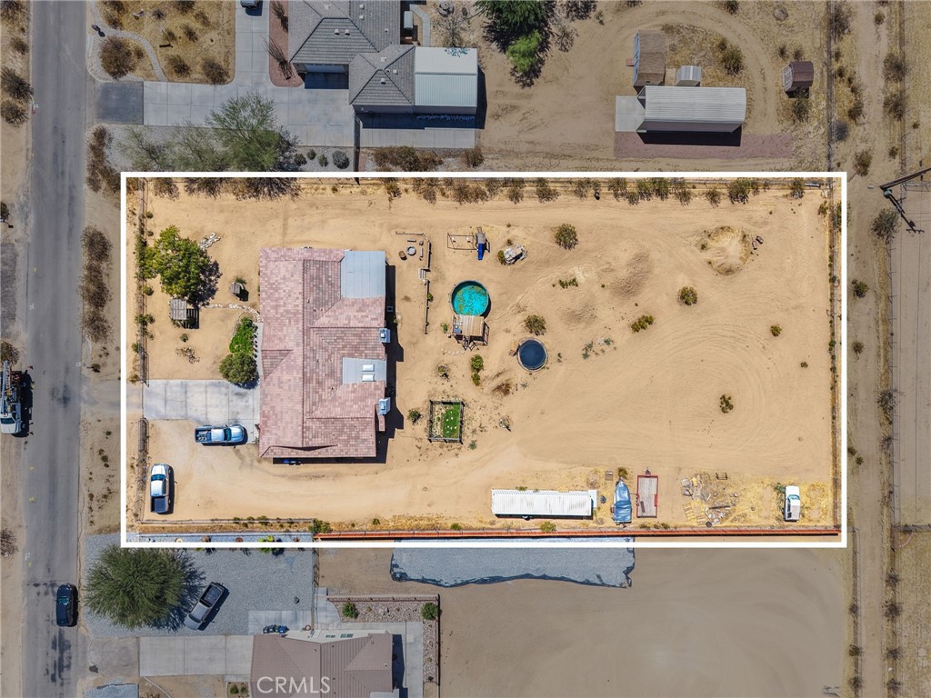 main property photo 32