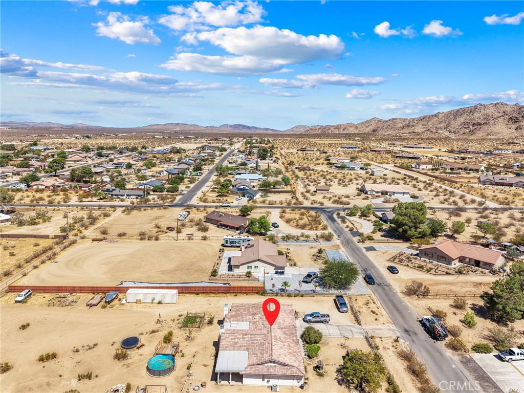 main property photo 35