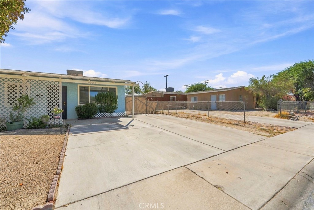 main property photo 6