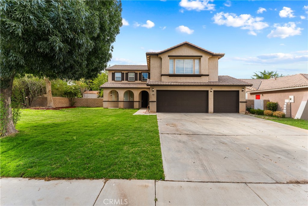 main property photo 2