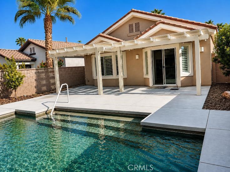 main property photo 9