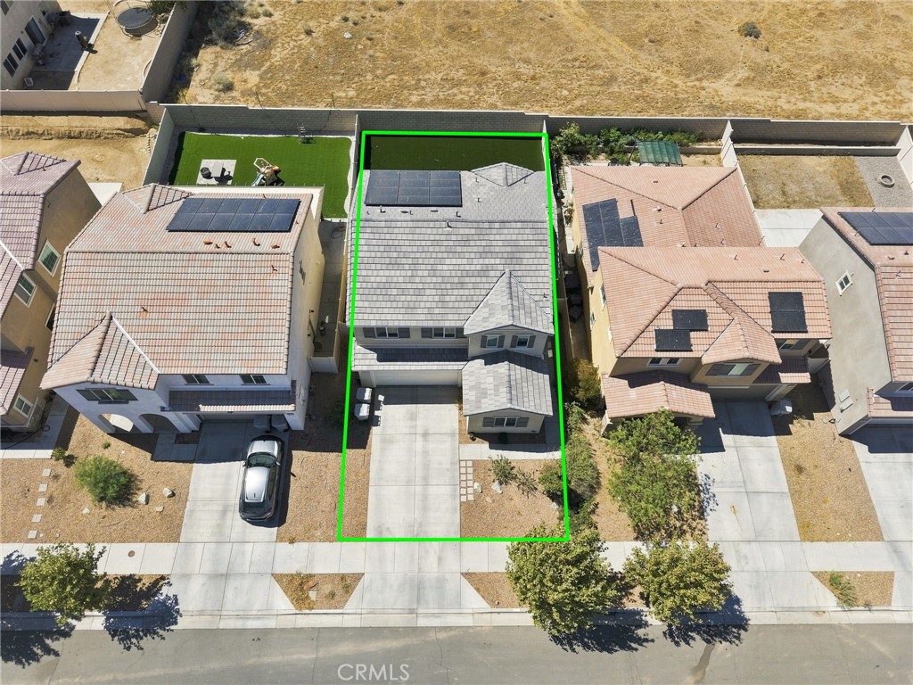 main property photo 28