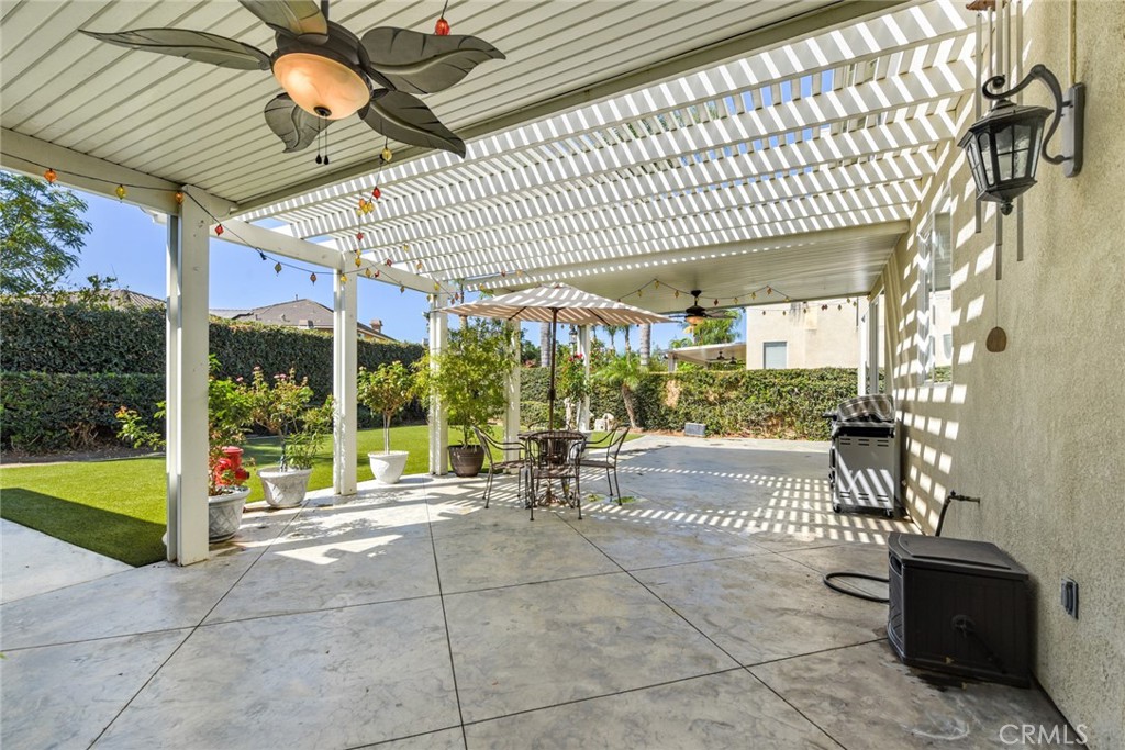 main property photo 50