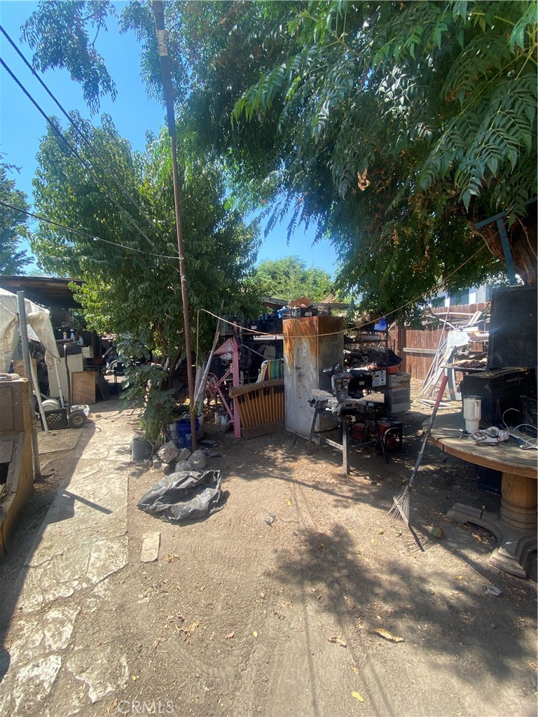 main property photo 21