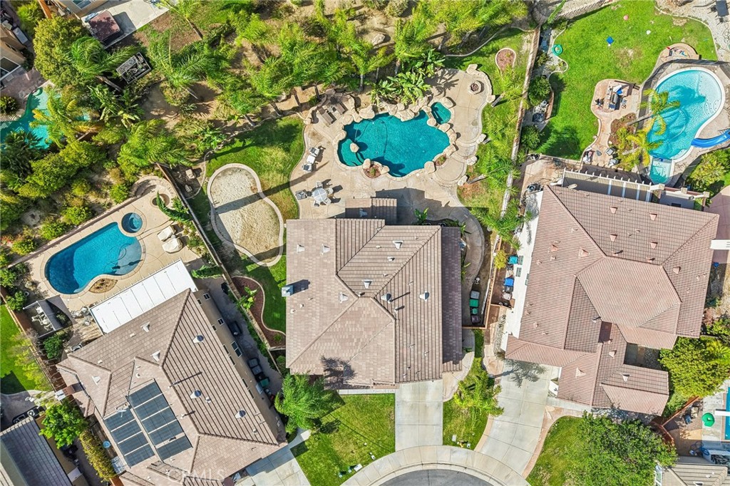 main property photo 48