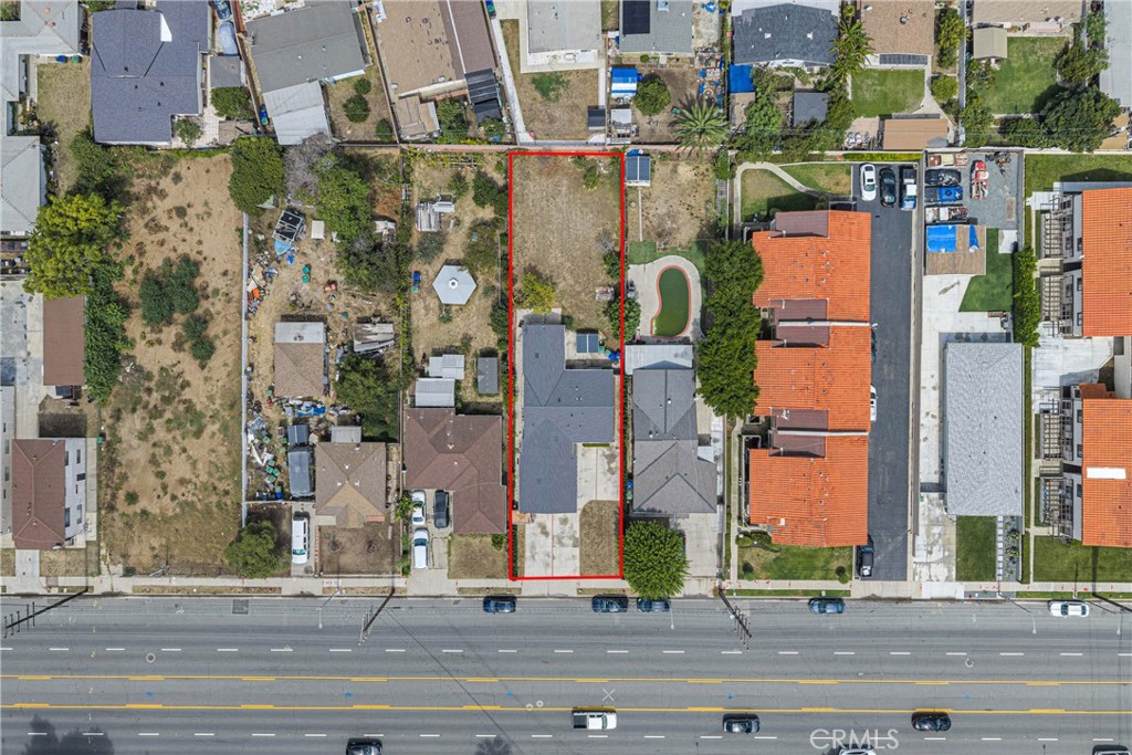 main property photo 50