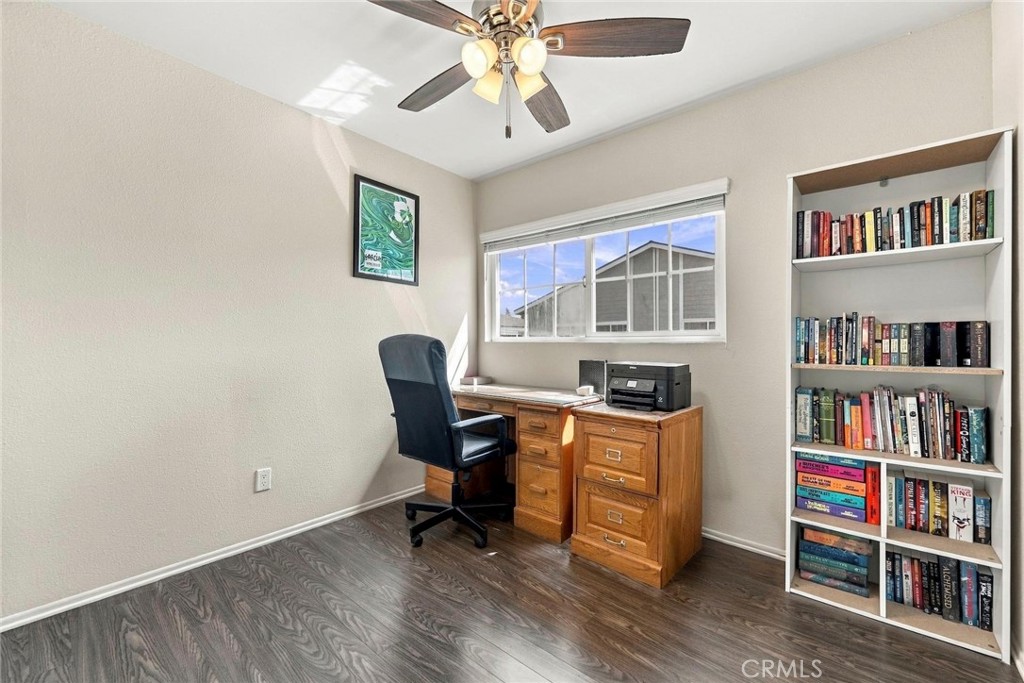 main property photo 13