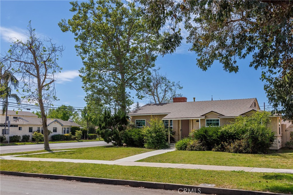 main property photo 33