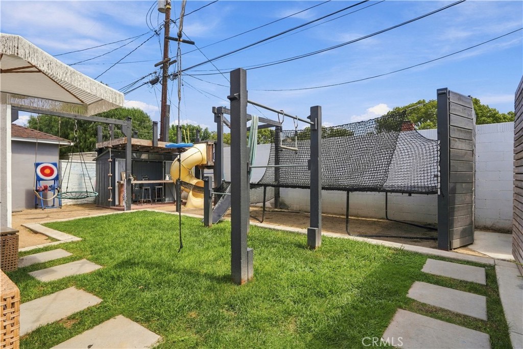 main property photo 58