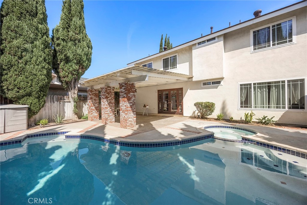 main property photo 37