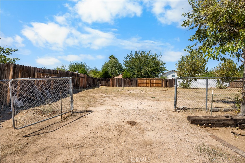 main property photo 43