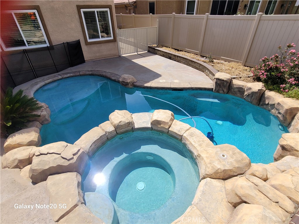 main property photo 39