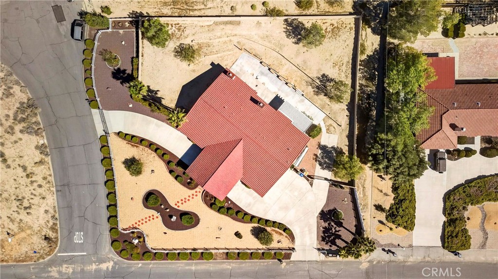 main property photo 6