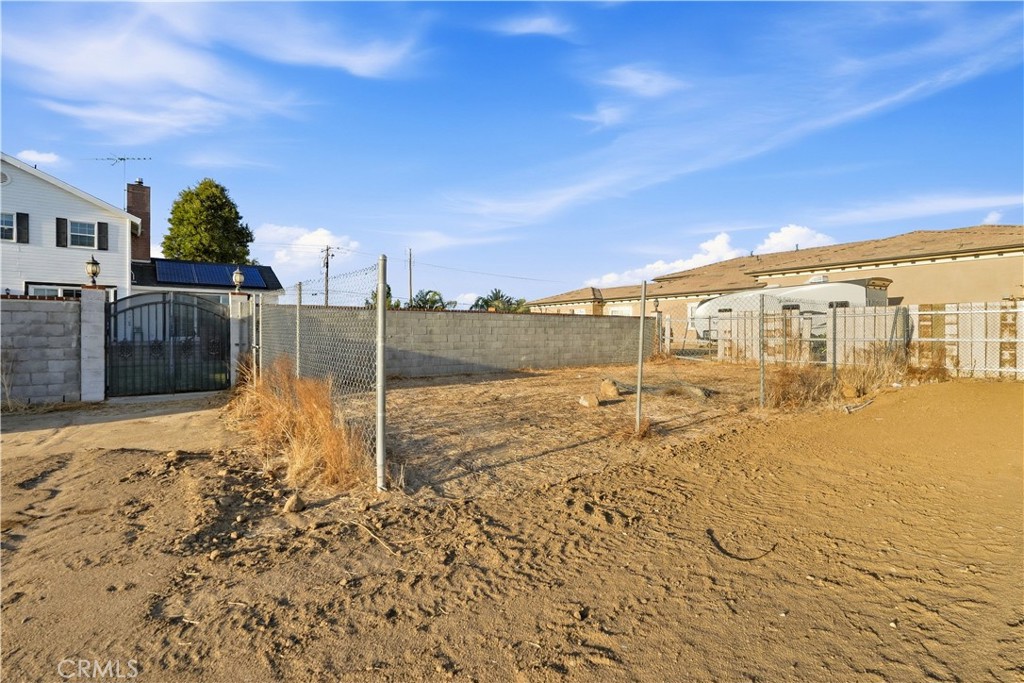 main property photo 51