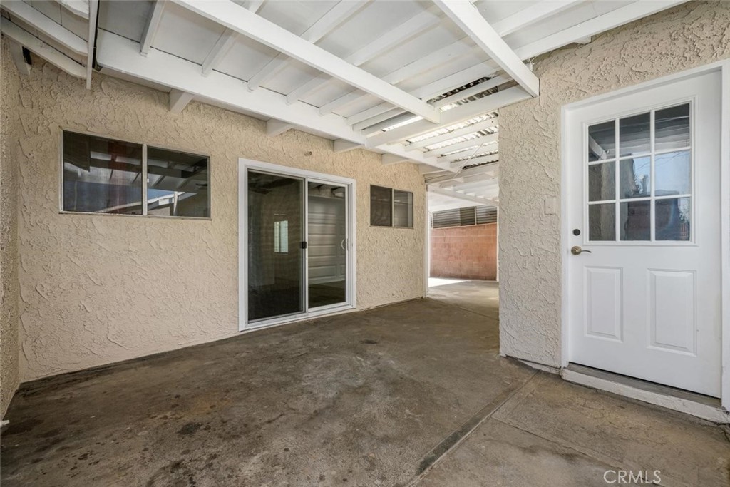 main property photo 50