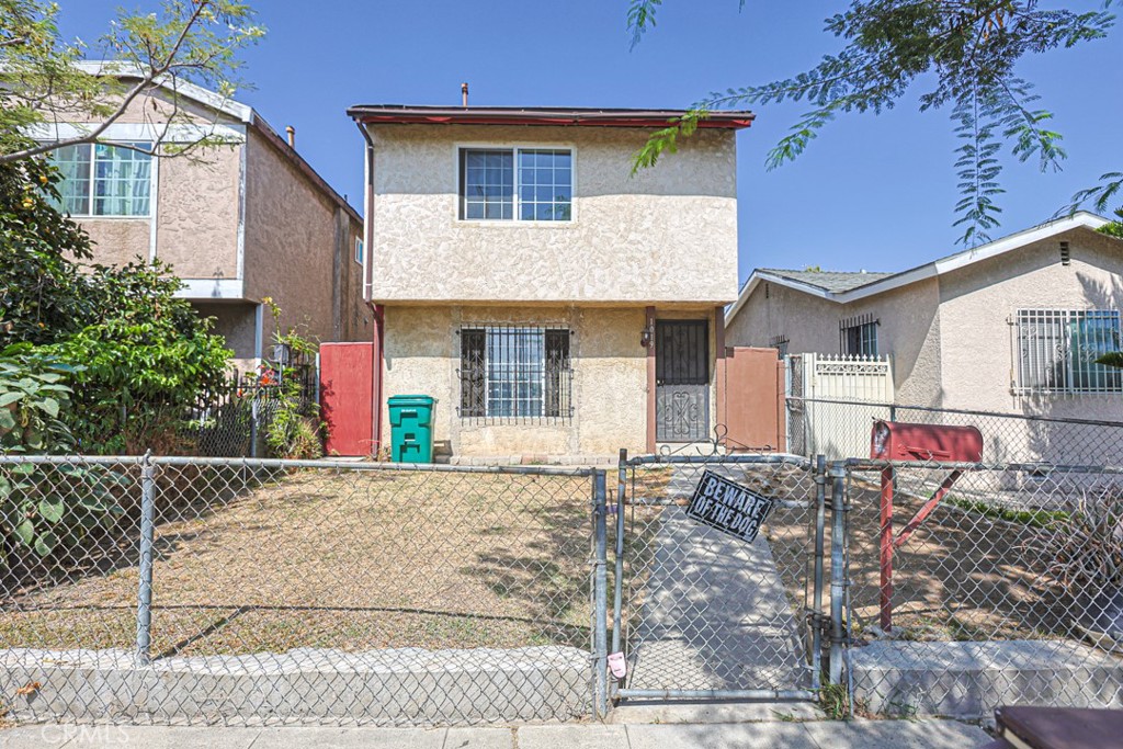 main property photo 1