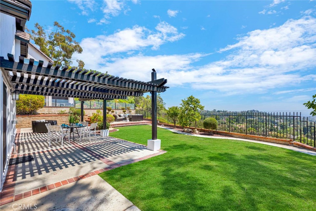 main property photo 49