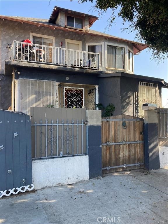 main property photo 19
