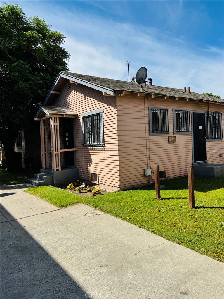 main property photo 9